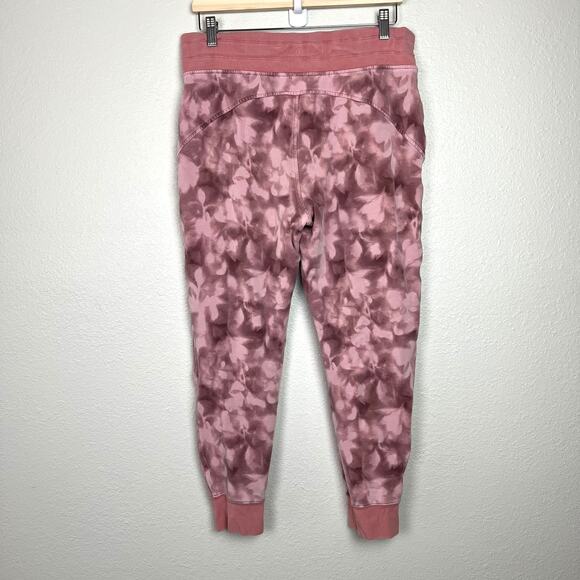 Athleta Women's Size Medium Balance Printed Jogger Pink Rose Tie Dye Athleisure - Picture 7 of 9